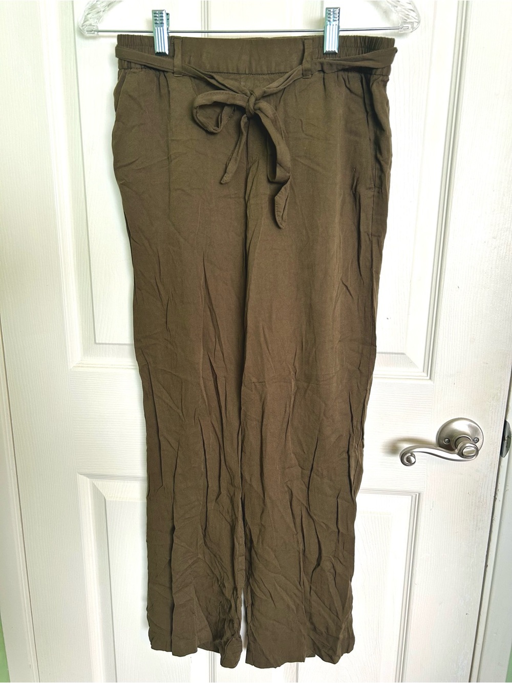 Olive Green Tie-Waist Woman’s Pants